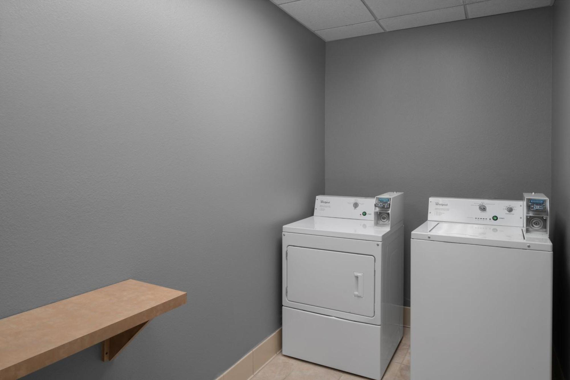 Courtyard By Marriott Phoenix West/Avondale מראה חיצוני תמונה